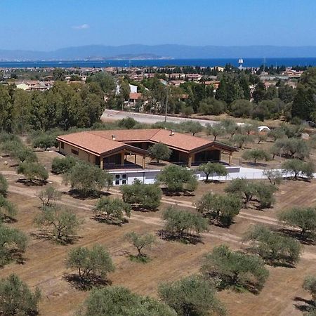 Agriturismo Corte Degli Ulivi Capoterra Exterior photo